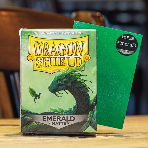 Dragon Shield: Emerald Matte Sleeves (100) Standard